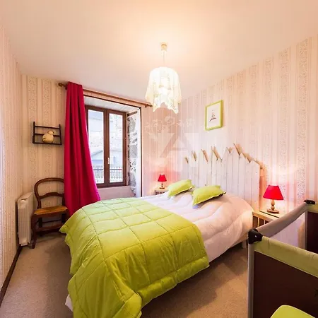 Nyaraló Vie De Chateau 2 Murol